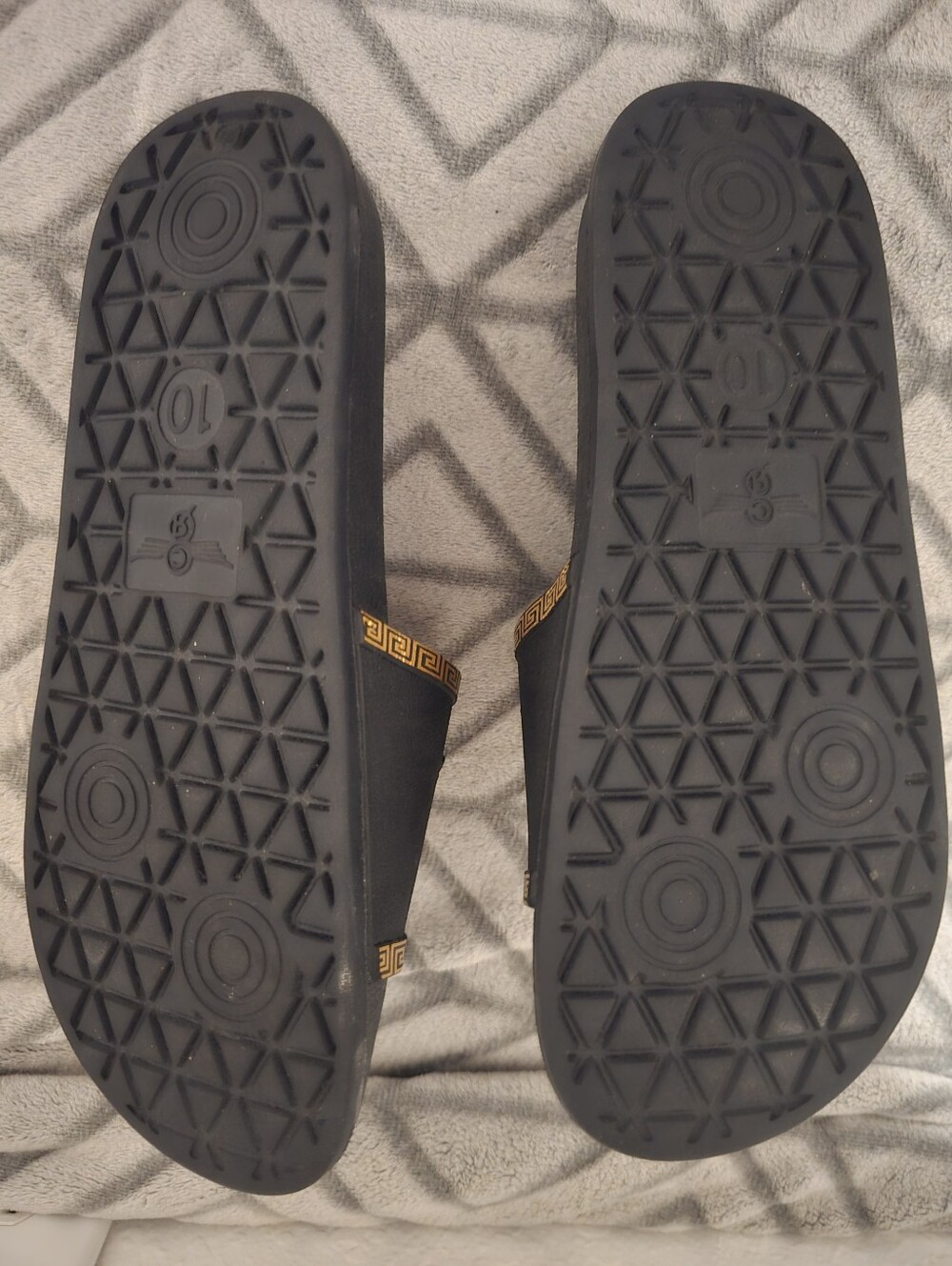 Beautiful flip flops - Picture 4 of 6